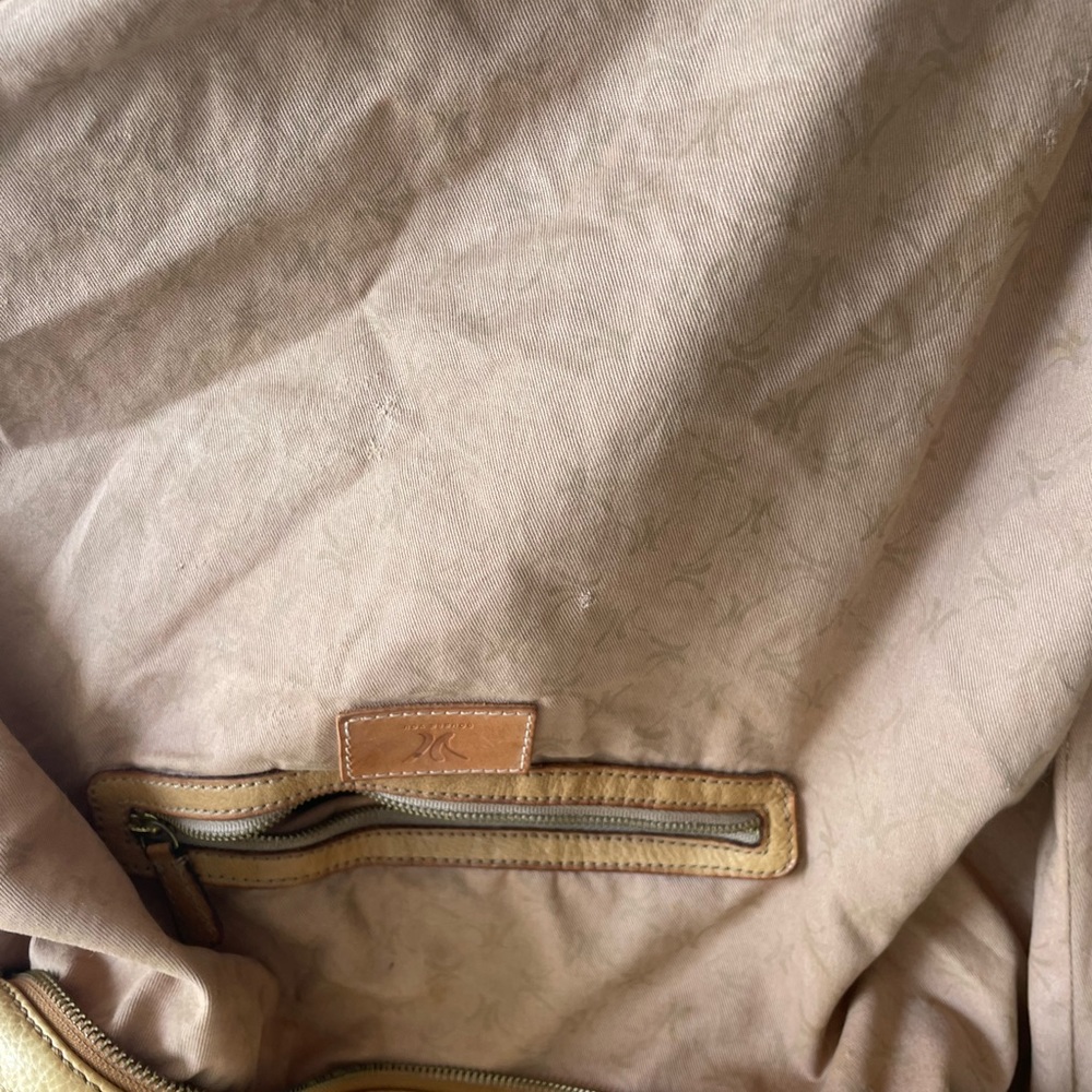 Lg Shoulder Bag Australian Leather / Gold Fringe - Picture 9 of 10
